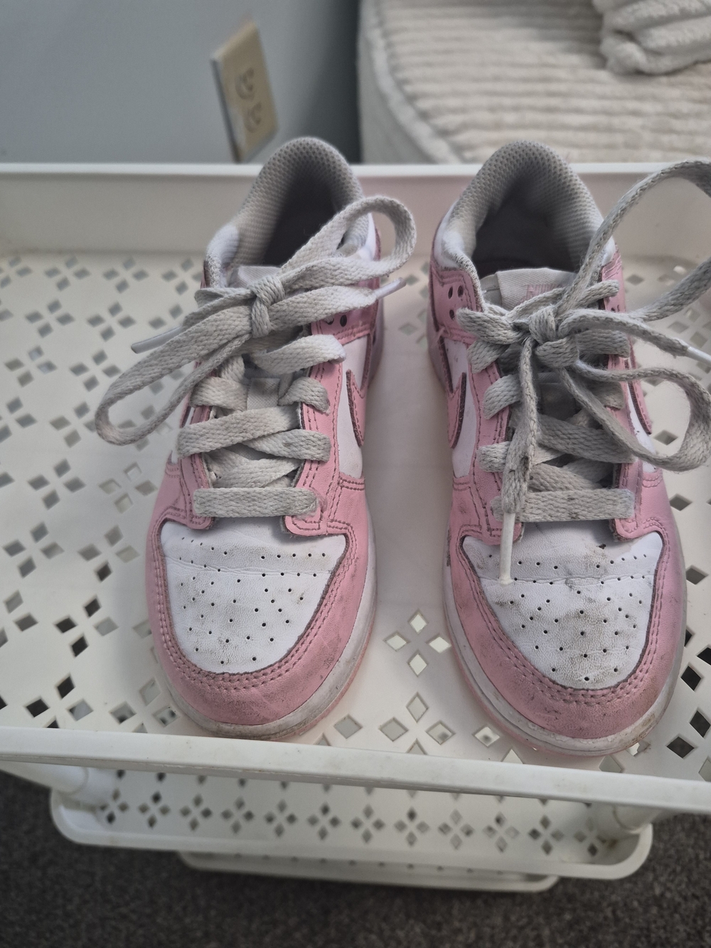 Nike Dunk Low Pink & White Sneakers Girls